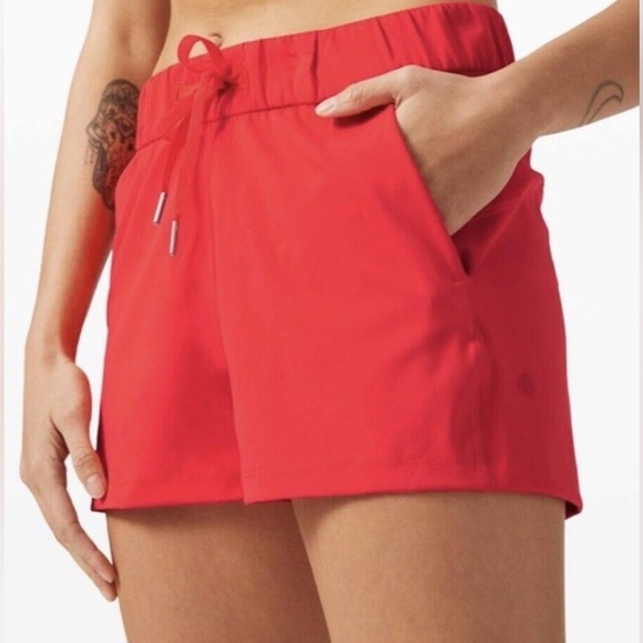 lululemon athletica Pants - 🌺Lululemon shorts size 8